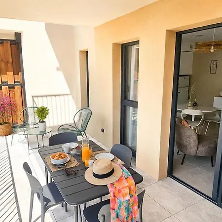 Aparthotel Flor Saint-Florent (Corsica)